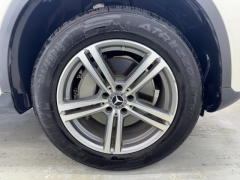 Used 2021  Mercedes-Benz GLC GLC 300 SUV at NEXCAR near Spring&comma; TX