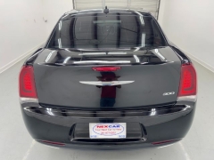 Used 2018  Chrysler 300 4d Sedan RWD Touring at NEXCAR near Spring&comma; TX