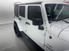 Used 2017  Jeep Wrangler Unlimited 4d Convertible Sahara at NEXCAR near Spring&comma; TX