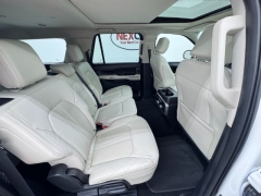 Used 2021  Ford Expedition Max Platinum 4x4 at NEXCAR near Spring, TX
