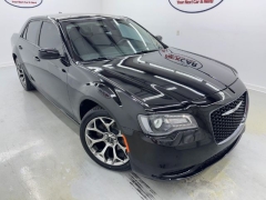 Used 2018  Chrysler 300 4d Sedan RWD Touring at NEXCAR near Spring&comma; TX