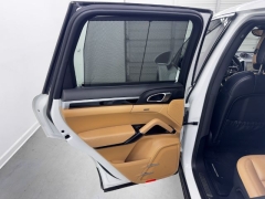 Used 2016  Porsche Cayenne 4d SUV at NEXCAR near Spring&comma; TX