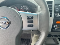 Used 2017  Nissan Frontier 2WD Crew Cab SV at NEXCAR near Spring&comma; TX