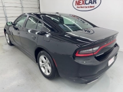 Used 2019  Dodge Charger 4d Sedan RWD SXT at NEXCAR near Spring&comma; TX