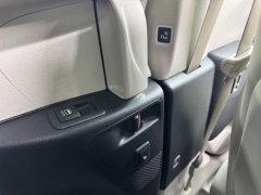 Used 2020  Chrysler Pacifica 4d Wagon Limited at NEXCAR near Spring, TX