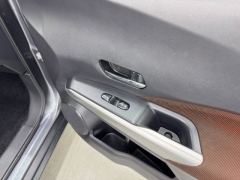 Used 2018  Nissan Kicks 4d SUV FWD SR at NEXCAR near Spring&comma; TX