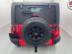 Used 2016  Jeep Wrangler Unlimited 4d Convertible Sahara at NEXCAR near Spring&comma; TX