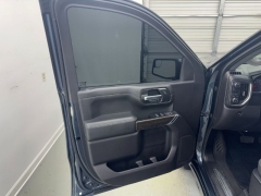 Used 2020  Chevrolet Silverado 1500 2WD Crew Cab LT at NEXCAR near Spring&comma; TX
