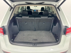 Used 2024  Volkswagen Atlas 2&period;0T SE w&sol;Technology FWD at NEXCAR near Spring&comma; TX