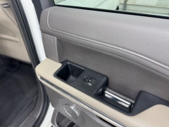 Used 2020  Ford Expedition 4d SUV 2WD XLT at NEXCAR near Spring&comma; TX