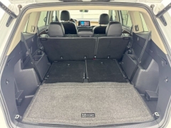 Used 2024  Volkswagen Atlas 2&period;0T SE w&sol;Technology FWD at NEXCAR near Spring&comma; TX