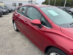 Used 2019  Chevrolet Cruze 4d Hatchback LT at Nexcar near Spring&comma; TX