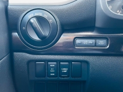 Used 2018  Nissan Titan XD 4WD Crew Cab SV at NEXCAR near Spring, TX