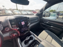 Used 2025  Ram 1500 4WD Big Horn Crew Cab 5'7" Box Lvl 2 at NEXCAR near Spring, TX