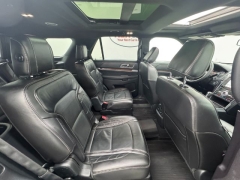 Used 2018  Ford Explorer 4d SUV 4WD Platinum at NEXCAR near Spring&comma; TX