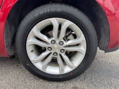 Used 2019  Chevrolet Cruze 4d Hatchback LT at Nexcar near Spring&comma; TX