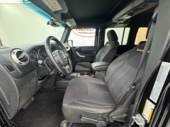 Used 2015  Jeep Wrangler Unlimited 4d Convertible Sahara at NEXCAR near Spring&comma; TX