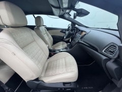 Used 2019  Buick Cascada 2d Convertible Premium at NEXCAR near Spring, TX