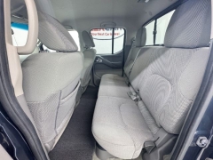 Used 2017  Nissan Frontier 2WD Crew Cab SV at NEXCAR near Spring&comma; TX