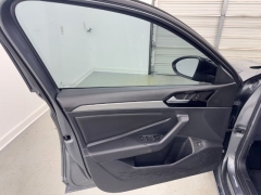 Used 2019  Volkswagen Jetta 4d Sedan 1&period;4T R-Line at NEXCAR near Spring&comma; TX