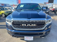 Used 2019  Ram 1500 2WD Crew Cab Limited at NEXCAR near Spring, TX