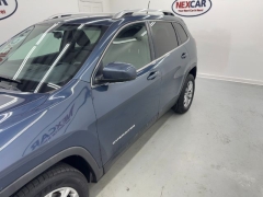 Used 2019  Jeep Cherokee 4d SUV FWD Latitude Plus 3&period;2L at NEXCAR near Spring&comma; TX