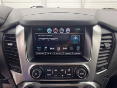 Used 2019  Chevrolet Suburban 4d SUV 4WD LT at NEXCAR near Spring&comma; TX