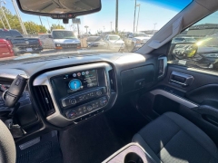 Used 2017  Chevrolet Silverado 1500 4WD Crew Cab LT Z71 at NEXCAR near Spring, TX