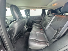 Used 2015  Jeep Cherokee 4d SUV 4WD Limited V6 at NEXCAR near Spring&comma; TX