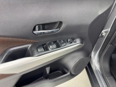 Used 2018  Nissan Kicks 4d SUV FWD SR at NEXCAR near Spring&comma; TX