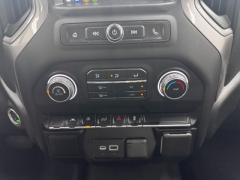 Used 2022  Chevrolet Silverado 1500 4WD Crew Cab 147" Custom at NEXCAR near Spring&comma; TX
