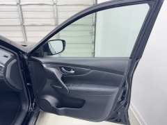 Used 2017  Nissan Rogue 4d SUV FWD SV at NEXCAR near Spring&comma; TX