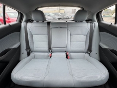 Used 2019  Chevrolet Cruze 4d Hatchback LT at Nexcar near Spring&comma; TX