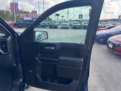 Used 2019  Chevrolet Silverado 1500 2WD Crew Cab RST at NEXCAR near Spring, TX