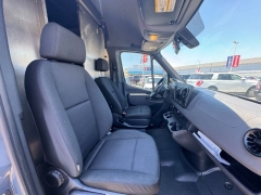 Used 2019  Mercedes-Benz Sprinter 2500 Crew Van 144" WB High Roof 9100 GVW V6 at NEXCAR near Spring&comma; TX