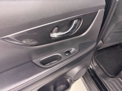 Used 2017  Nissan Rogue 4d SUV AWD SV at NEXCAR near Spring&comma; TX