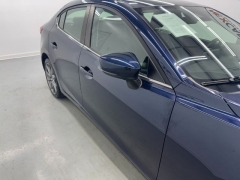 Used 2018  Mazda Mazda3 4d Sedan Touring Auto at Nexcar near Spring&comma; TX