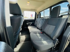 Used 2018  Nissan Titan XD 4WD Crew Cab SV at NEXCAR near Spring, TX