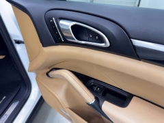 Used 2016  Porsche Cayenne 4d SUV at NEXCAR near Spring&comma; TX