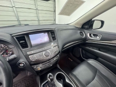 Used 2019  INFINITI QX60 LUXE FWD at NEXCAR near Spring&comma; TX