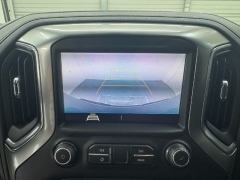 Used 2020  Chevrolet Silverado 1500 2WD Crew Cab LT at NEXCAR near Spring&comma; TX