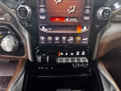 Used 2019  Ram 1500 4WD Crew Cab Longhorn at NEXCAR near Spring&comma; TX