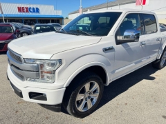 Used 2018  Ford F-150 4WD SuperCrew Platinum 5 1/2 at NEXCAR near Spring, TX