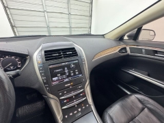 Used 2013  Lincoln MKZ 4d Sedan FWD V6 at NEXCAR near Spring&comma; TX