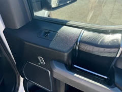 Used 2018  Ford F-150 4WD SuperCrew Platinum 5 1/2 at NEXCAR near Spring, TX