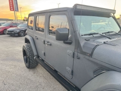Used 2018  Jeep Wrangler Unlimited 4d SUV 4WD Rubicon at NEXCAR near Spring, TX