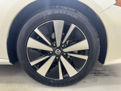 Used 2022  Nissan Altima 2&period;5 SV Sedan at NEXCAR near Spring&comma; TX