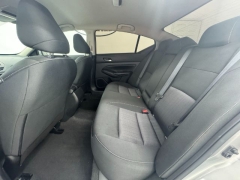 Used 2022  Nissan Altima 2.5 SV Sedan at NEXCAR near Spring, TX