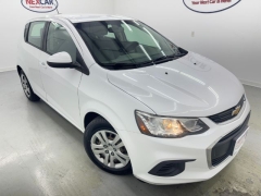 Used 2017  Chevrolet Sonic 4d Hatchback LT w/1FL at NEXCAR near Spring, TX