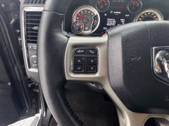 Used 2016  Ram 1500 2WD Crew Cab Laramie at NEXCAR near Spring&comma; TX